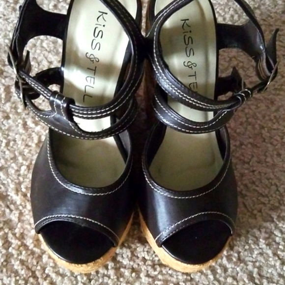 Brown platform wedge sandals - Picture 2 of 8